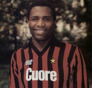 Luther Blissett(foto magliarossonera.it) Blissett