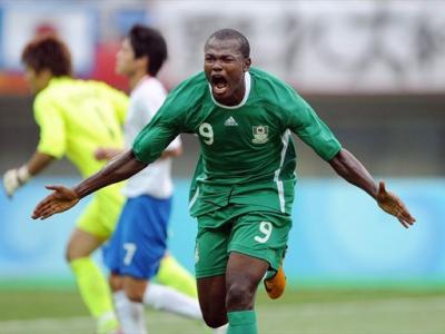 VIctor Obinna in azione con la nazionale nigeriana (foto della rete)