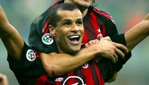 Rivaldo ai tempi del Milan  (foto www.calciosudamericano.it)