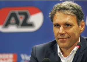 Marco Van Basten allenerà l'AZ Alkmaar  (foto www.time.ikub.al)