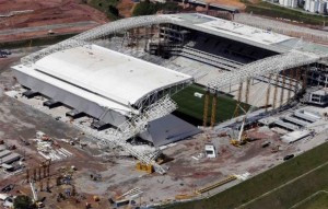 L'Arena Corinthians di Sao Paulo è ancora work in progress  (foto www.reuters.com)