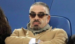 Lo sceicco durante un match della Roma.