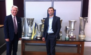 Il dg Luca Carra e il curatore fallimentare Luigi Anedda (foto parmacalcio1913)