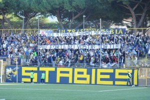 I tifosi della Juve Stabia (foto: cafaro/resportweb)