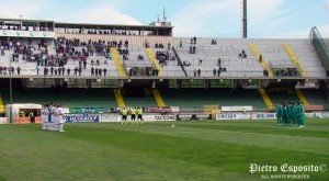 Il minuto di silenzio per ricordare Piermario Morosini