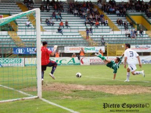 De Angelis vs Bremec